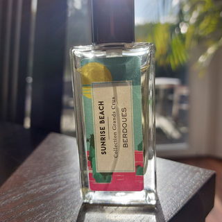 Summer Edition: Sunrise Beach von Berdoues