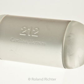 212 - Carolina Herrera