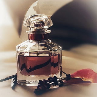 Mon Guerlain (Eau de Parfum Intense) von Guerlain