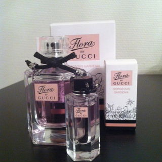 Flora Gorgeous Gardenia / Flora by Gucci Gorgeous Gardenia (Eau de Toilette) von Gucci