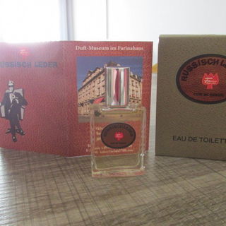 Russisch Leder (Eau de Toilette) von Johann Maria Farina gegenüber dem Jülichs-Platz