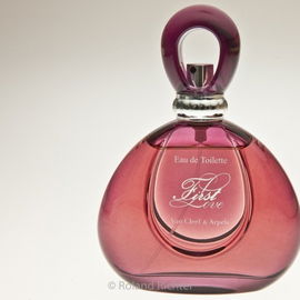 First Love - Van Cleef & Arpels