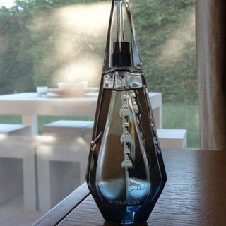 Ange ou Démon (Eau de Toilette Tendre) - Givenchy
