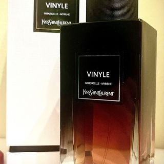 Vinyle - Yves Saint Laurent