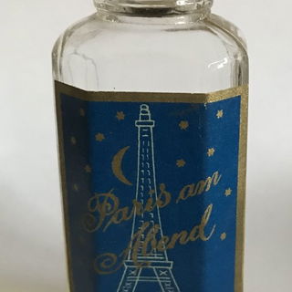 Paris am Abend by Thania