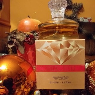 Orient Sugar Woman by Coscentra