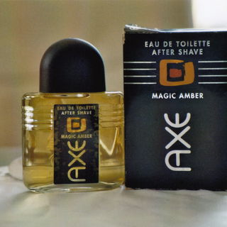 Ambre / Amber / Magic Amber / Sándal / Épicée von Axe