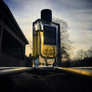 King of Flowers (Extrait de Parfum) by Alghabra