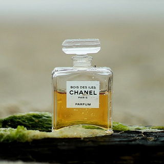 Bois des Îles (Parfum) - Chanel