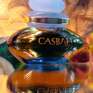 hat was von einem Raumschiff, diese Casbah, oder?---