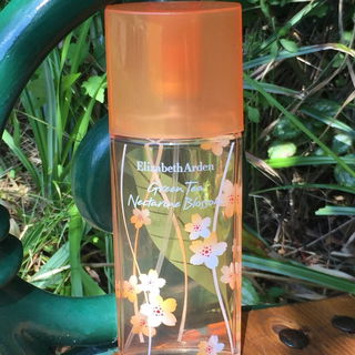 Green Tea Nectarine Blossom - Elizabeth Arden