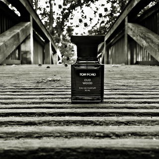 Oud Wood (Eau de Parfum) - Tom Ford