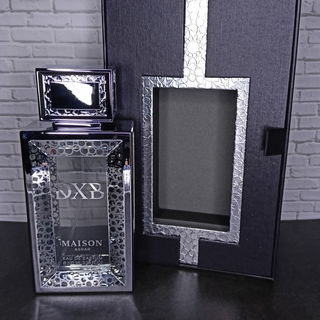 DXB von Maison Asrar