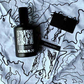 Jöklalykt by Fischersund