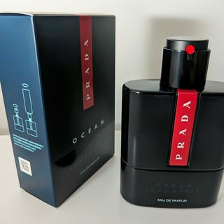 Refillable Flakon beim Luna Rossa Ocean EdP