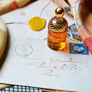 Cachet Jaune - Guerlain