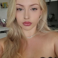 Annaxdied