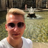 Hendrik04