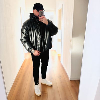 Olli93